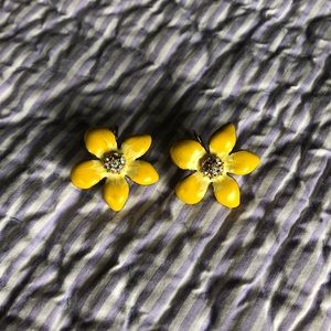 LIKE NEW Betsey Johnson Yellow Flower Earrings